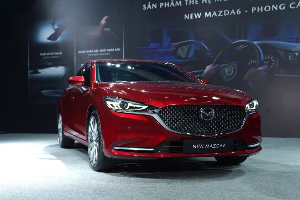 Ảnh ngoại thất Mazda 6